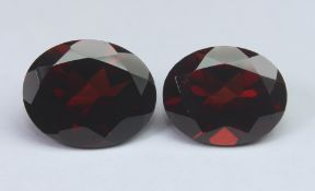6.99 Tcw Set Of Two Red Garnets