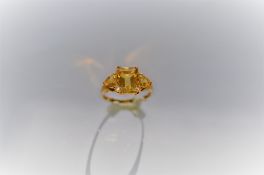 10Ct Yellow Gold Three Stone Citrine Set