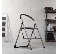 (AP191) Premium 2 Step Ladder Distributes weight evenly for total stability Anti-slip steps a...