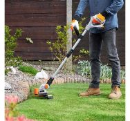 (LT41) 20V Max. Cordless Grass Trimmer Features a 180° adjustable trimmer head, 25cm cutting ...