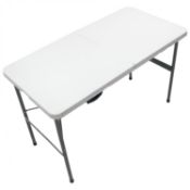 (SK158) 4ft 1.2m Folding Heavy Duty Outdoor Trestle Party Garden Table The folding trestle t...