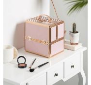 (AP46) Small Blush Pink Makeup CaseSpacious design with four fixed dividers which create six se...