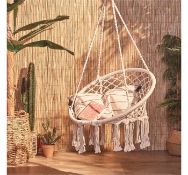 (OM34) Hanging Chair Bring style & comfort to your home Suitable for indoor & outdoor use Po...