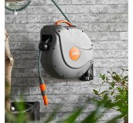 (OM109) 20m Garden Hose Reel Powerful spring automatically retracts the hose back into its c...