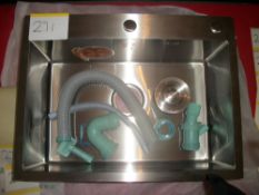 Best Quality Stainless Steel Sink with all Fittings