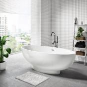 NEW (M2) 1800x900mm Edmonton Freestanding Bath. RRP £2,999. As a result of thorough design Moo...