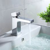 NEW (M150) Mono Basin Mixer Tap WITH click clack waste. RRP £99.99. Manufactured from solid br...