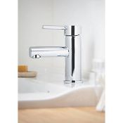 NEW (AL85) Lazu 1 lever Chrome-plated Contemporary Basin Mono mixer Tap. This contemporary sty...