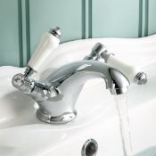 NEW (AL124) Traditional Chrome Basin Mixer Tap Monobloc Bathroom Sink Lever Faucet. Chrome plat...
