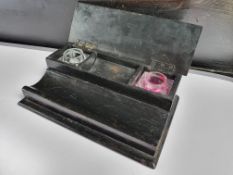 Oriental Desk Pen stand & ink Well