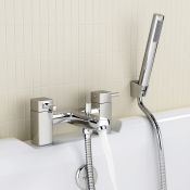 NEW (PP62) Square Bath Filler Mixer Tap with Modern Bathroom Shower Head. Chrome plated solid b...