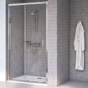 NEW (N26)) 1600mm - Sliding Polished Silver Effect Shower Door. RRP £399.99.6mm Safety Glass F...