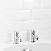 NEW (JG125) NEW & BOXED HOFFELL BATH PILLAR TAPS. Chrome-plated brass bath pillar taps. Easy ...