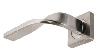 1 PAIR OF DALE FALCO SQUARE WITH SMART LATCH 3539