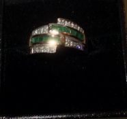 High Quality Swirl Diamond And Emerald 10Ct Gold Ring