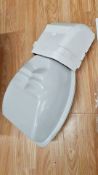 New brunswick street lamps, ideal for storage units or yards, equestrian stables