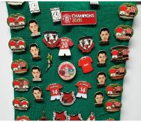 50 X Randomly Picked Manchester United Pin Badges