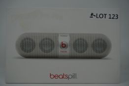 RRP £169.99 BEATS BY DR DRE PILL PORTABLE WIRELESS SPEAKER -Silver