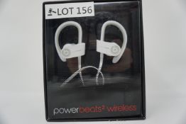 RRP £129.99 BEATS BY DR DRE POWERBEATS 2 WIRELESS EARPHONES -WHITE