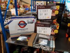 9 Items Ð 4 X Cinema Light Box, 3 X Underground Light Box, 3 X Underground Light, 1 X Original Light