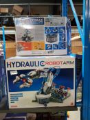4 X Hydraulic Robot Arm