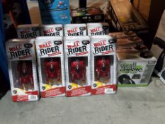 12 Items Ð 8 X Red5 RC Wall Rider & 4 X Red5 RC Wall Climbing Car