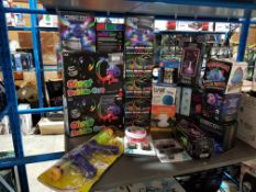 Approx. 22 Items Ð Mixed Lot To Inc Giant Bubble Hun, Disco 360 Ice, Dual Beam Laser Projector, Dino