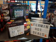 11 Items Ð 9 X Cinema Light Box (5 X No Box) & 2 X Colour Changing Light Box