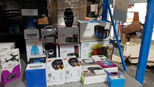 16 Items Ð Mixed Bluetooth Speakers To Inc He M 600L, He Sound Tube, He T900 Premium Lightsho...