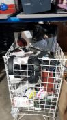 Contents Of Cage Ð Mixed Tech / Menkind Items Top Inc Bluetooth Headsets, Wireless Earbuds, ...