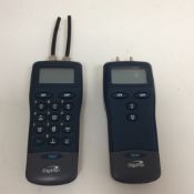 2x digitron pressure meters models 2086p and 2003p