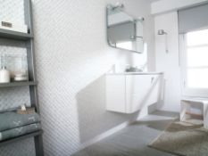 10 Square Meters of Porcelanosa Minidual Blanco Wall tiles. 20x33.3cm per tile. 1m2 per pack. A...