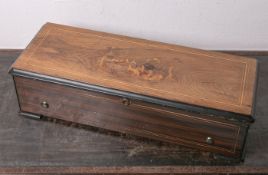 Große Walzenspieluhr (wohl um 1900), mit 12 Melodien (u.a. 