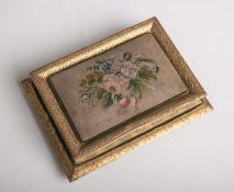 Kl. Schatulle (aus der Zeit des Biedermeiers, um 1830/40), flache rechteckige Form,aufwendige