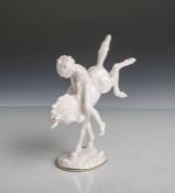 Junge auf Fohlen aus Weißporzellan (Hutschenreuther, grüne Unterbodenmarke, Entwurf von K.