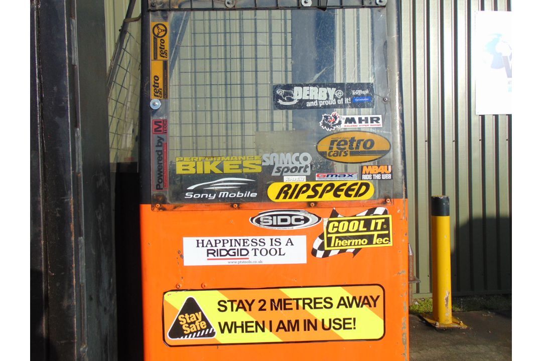 1999 Sidetracker S025B 4 Way Drive 4-way Reach Truck - Image 26 of 31