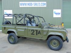 Land Rover Defender Wolf 110 Scout vehicle 300 Tdi
