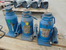 3 x Weber 12T Hydraulic Jacks