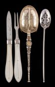 A Victorian silver folding fruit knife and matching fork, maker Hilliard & Thomason, Birmingham,