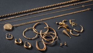 A selection of gold jewellery items: to include various hoop earrings, other earrings,