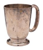 A George V silver mug, maker Harrison Brothers and Howson, Sheffield,