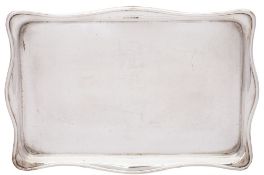 A George V silver dressing table tray, maker Daniel Manufacturing Company, Birmingham,