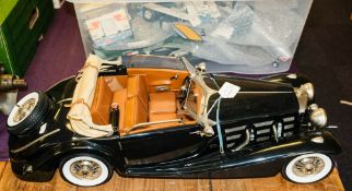 A collection of various kit built model cars : various scales and makers (a lot)