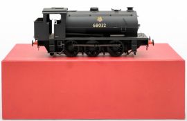 SanCheng (China) or similar. An O gauge BR Class J94 0-6-0 Locomotive: BR Black No.68032, boxed.