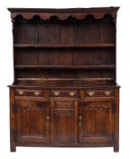 An early 18th Century oak dresser:,
