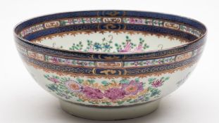 A Samson famille rose punch bowl: painted in Chinese Export style with floral sprays,