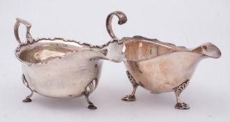 A George V silver sauceboat, maker Mark Willis & Son, Sheffield,
