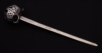 An Edward VII silver paper knife, maker J W Kirwan & Co, Birmingham,