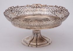 A George V pedestal bread basket, maker W & C Sissons, Sheffield, 1924: of circular outline,