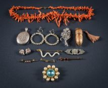 A coral fragment necklace together with various paste-set jewellery items,: gold bar brooches,